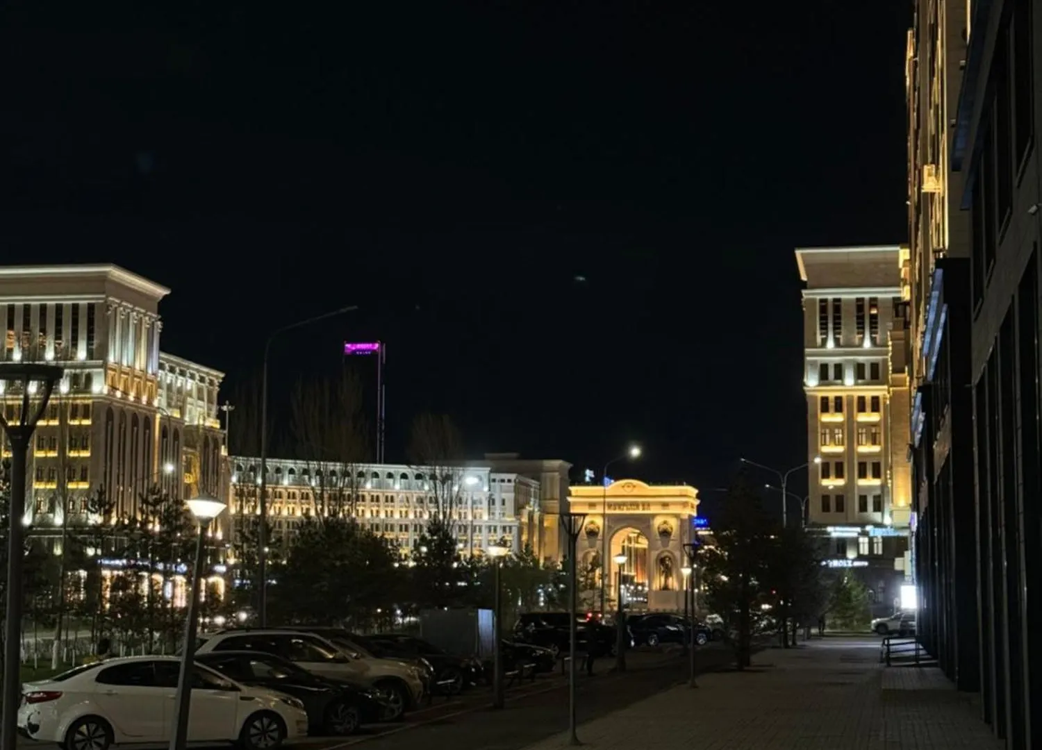 Квартиру Apartment Nur-Sultan